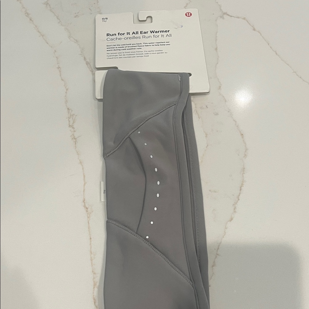 Lululemon Run For It Gray Ear Warmer, concealed ponytail slit, reflective logo